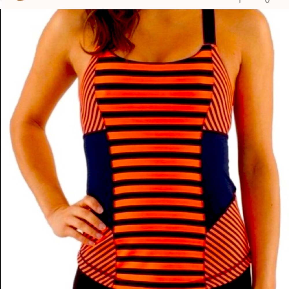 Lululemon Work It Out tank size 6